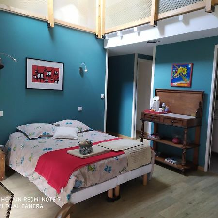 Le Nid D'Hirondelles Bed and Breakfast Perthes-en-Gatinais Buitenkant foto