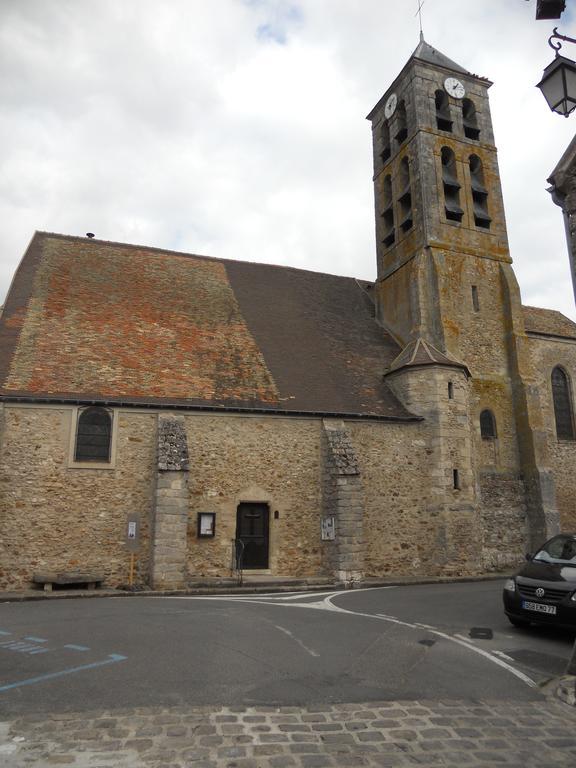 Le Nid D'Hirondelles Bed and Breakfast Perthes-en-Gatinais Buitenkant foto