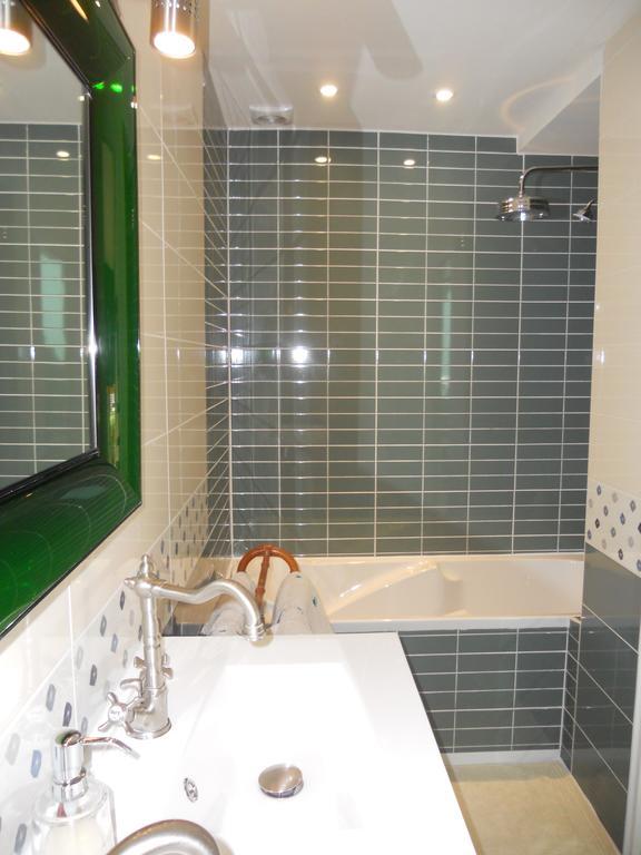 Le Nid D'Hirondelles Bed and Breakfast Perthes-en-Gatinais Buitenkant foto